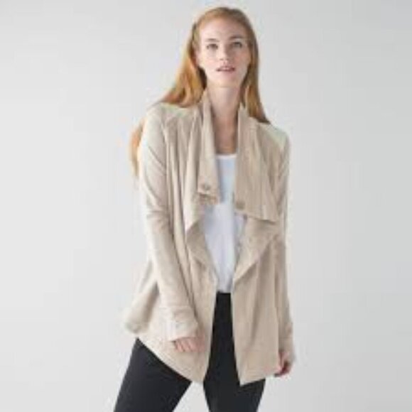 Lululemon Athletica Cream Sweater Size 4 - Picture 1 of 9